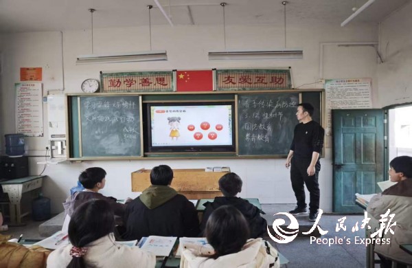 图片10.jpg